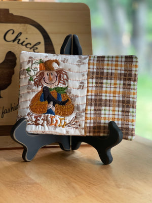 Scarecrow mug rug